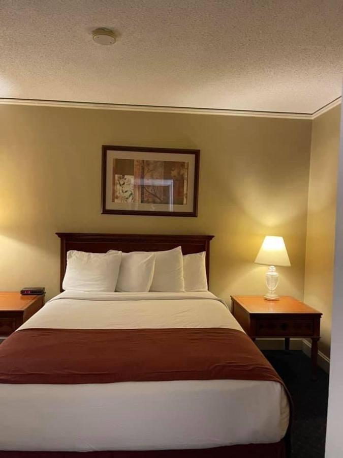 Senate Suites Extended Stay Hotel Topeka Dış mekan fotoğraf