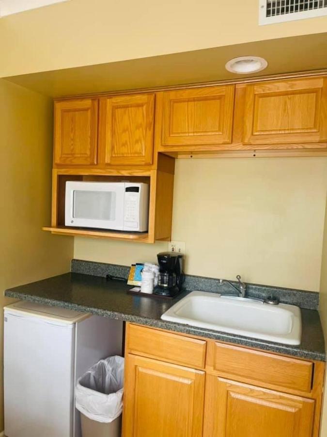 Senate Suites Extended Stay Hotel Topeka Dış mekan fotoğraf