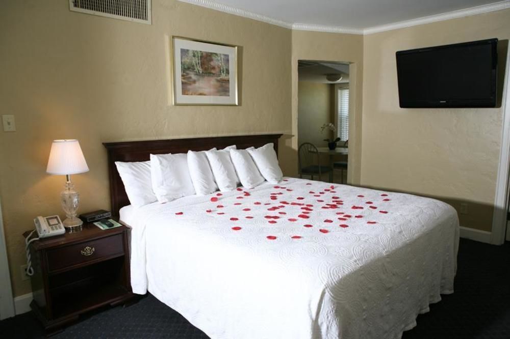 Senate Suites Extended Stay Hotel Topeka Dış mekan fotoğraf
