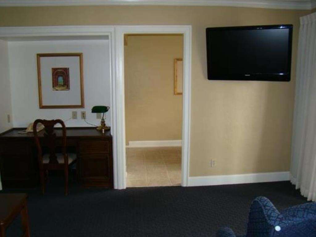 Senate Suites Extended Stay Hotel Topeka Oda fotoğraf