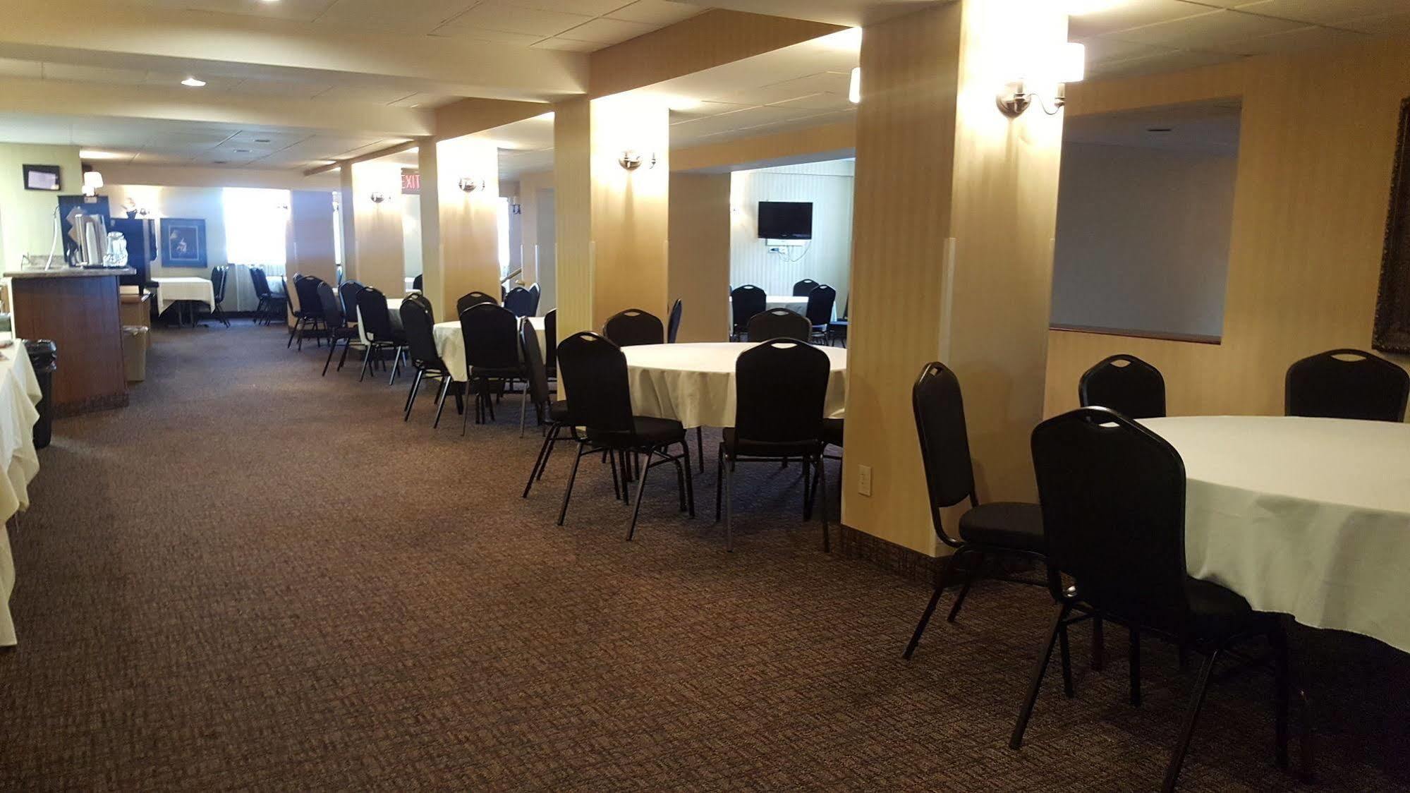 Senate Suites Extended Stay Hotel Topeka Dış mekan fotoğraf